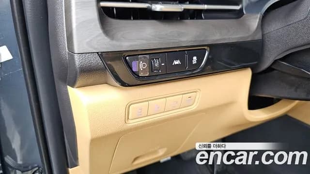 2023 Kia Carnival 4Generation 9-Seater Signature Sold VIN KNANE81BBPS217443 – undercarriage 2023 Kia Carnival 4Generation 9-Seater Signature Sold VIN KNANE81BBPS217443 – undercarriage
