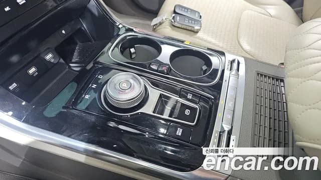 2023 Kia Carnival 4Generation 9-Seater Hi-Limousine Sold VIN KNANE81BBPS238422 – exterior detail 2023 Kia Carnival 4Generation 9-Seater Hi-Limousine Sold VIN KNANE81BBPS238422 – exterior detail