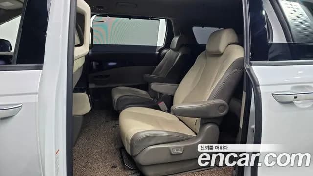 2023 Kia Carnival 4th Gen 9-Seater Signature Sold VIN KNANE81BBPS242357 – photo 20 2023 Kia Carnival 4th Gen 9-Seater Signature Sold VIN KNANE81BBPS242357 – photo 20