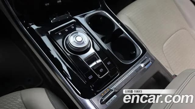 2023 Kia Carnival 4Generation 9-Seater Signature Sold VIN KNANE81BBPS246840 – exterior detail 2023 Kia Carnival 4Generation 9-Seater Signature Sold VIN KNANE81BBPS246840 – exterior detail