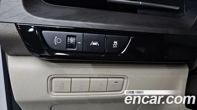 2023 Kia Carnival 4th Gen 9-Seater Signature Sold VIN KNANE81BBPS268675 – photo 20 2023 Kia Carnival 4th Gen 9-Seater Signature Sold VIN KNANE81BBPS268675 – photo 20