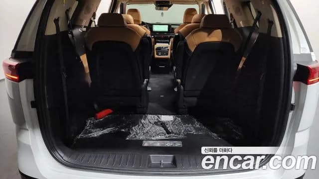 2023 Kia Carnival 4Generation 9-Seater Signature Sold VIN KNANE81BBPS285923 – interior seats 2023 Kia Carnival 4Generation 9-Seater Signature Sold VIN KNANE81BBPS285923 – interior seats