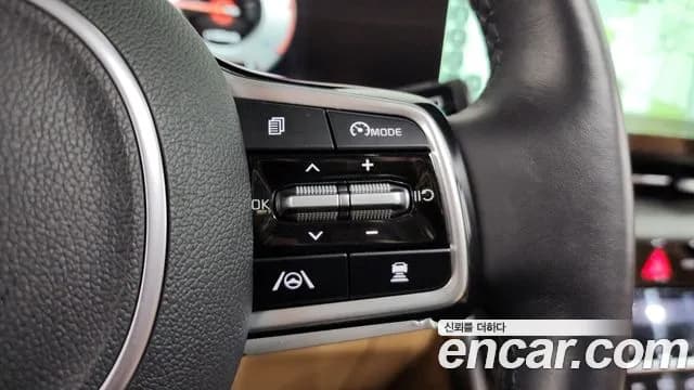 2023 Kia Carnival 4Generation 9-Seater Signature Sold VIN KNANE81BBPS285923 – photo 20 2023 Kia Carnival 4Generation 9-Seater Signature Sold VIN KNANE81BBPS285923 – photo 20