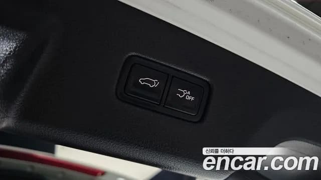 2023 Kia Carnival 4th Gen 7-Seater Signature Sold VIN KNANE81BBPS296542 – photo 13 2023 Kia Carnival 4th Gen 7-Seater Signature Sold VIN KNANE81BBPS296542 – photo 13