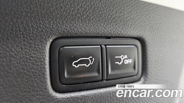 2023 Kia Carnival 4Generation 9-Seater Signature Sold VIN KNANE81BBPS302182 – photo 49 2023 Kia Carnival 4Generation 9-Seater Signature Sold VIN KNANE81BBPS302182 – photo 49