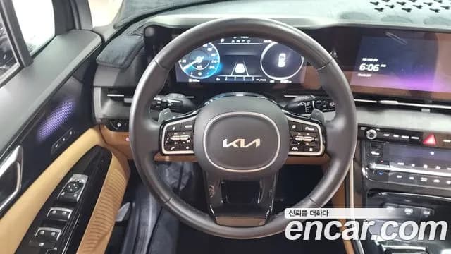 2023 Kia Carnival 4Generation 9-Seater Signature Sold VIN KNANE81BBPS319421 – exterior detail 2023 Kia Carnival 4Generation 9-Seater Signature Sold VIN KNANE81BBPS319421 – exterior detail