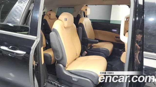 2023 Kia Carnival 4Generation 9-Seater Signature Sold VIN KNANE81BBPS319421 – photo 16 2023 Kia Carnival 4Generation 9-Seater Signature Sold VIN KNANE81BBPS319421 – photo 16
