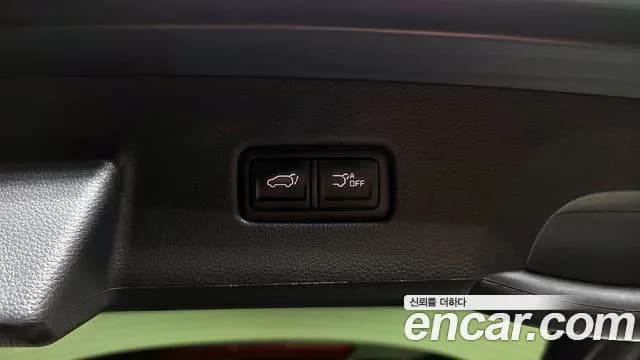 2023 Kia Carnival 4Generation 9-Seater Signature Sold VIN KNANE81BBPS321413 – exterior detail 2023 Kia Carnival 4Generation 9-Seater Signature Sold VIN KNANE81BBPS321413 – exterior detail