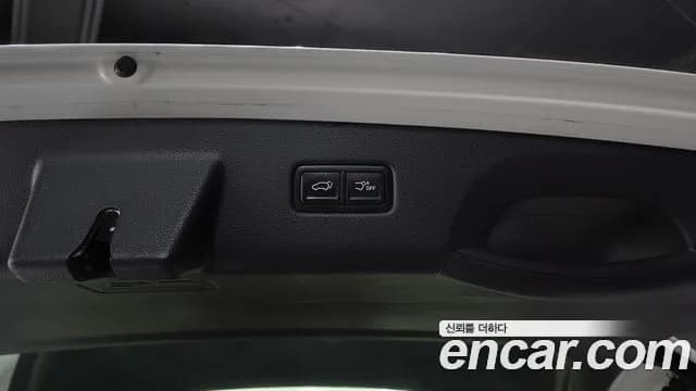 2023 Kia Carnival 4Generation 9-Seater Signature Sold VIN KNANE81BBPS326941 – photo 25 2023 Kia Carnival 4Generation 9-Seater Signature Sold VIN KNANE81BBPS326941 – photo 25