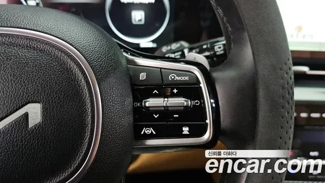 2023 Kia Carnival 4th Gen 9-Seater Signature Sold VIN KNANE81BBPS326946 – photo 14 2023 Kia Carnival 4th Gen 9-Seater Signature Sold VIN KNANE81BBPS326946 – photo 14