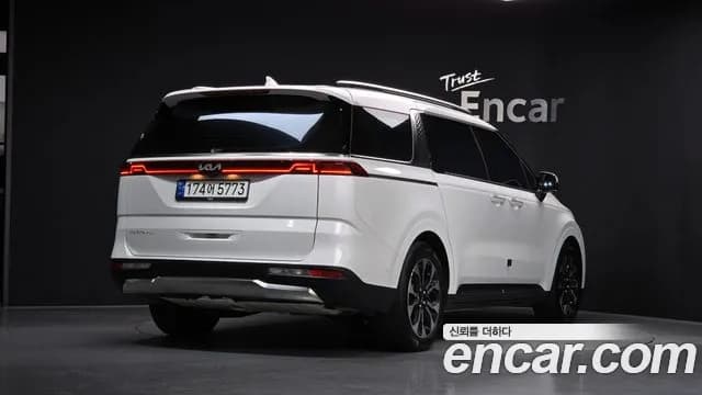 2023 Kia Carnival 4Generation 7-Seater Signature Sold VIN KNANE81BBPS328883 – photo 14 2023 Kia Carnival 4Generation 7-Seater Signature Sold VIN KNANE81BBPS328883 – photo 14