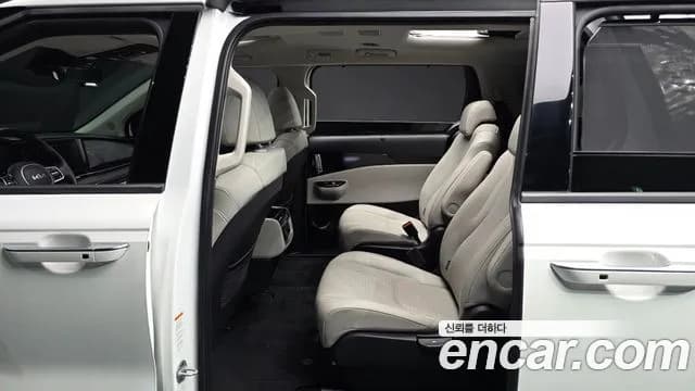 2023 Kia Carnival 4Generation 9-Seater Signature Sold VIN KNANE81BBPS329307 – photo 11 2023 Kia Carnival 4Generation 9-Seater Signature Sold VIN KNANE81BBPS329307 – photo 11