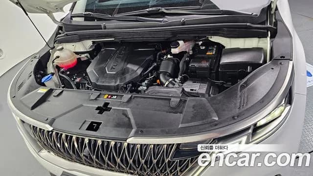 2023 Kia Carnival 4th Gen 9-Seater Signature Sold VIN KNANE81BBPS348015 – photo 12 2023 Kia Carnival 4th Gen 9-Seater Signature Sold VIN KNANE81BBPS348015 – photo 12