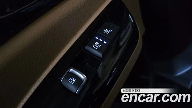 2023 Kia Carnival 4Generation 7-Seater Signature Sold VIN KNANE81BBPS374884 – exterior detail 2023 Kia Carnival 4Generation 7-Seater Signature Sold VIN KNANE81BBPS374884 – exterior detail