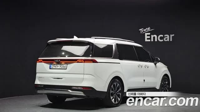 2023 Kia Carnival 4Generation 7-Seater Signature Sold VIN KNANE81BBPS385190 – side profile 2023 Kia Carnival 4Generation 7-Seater Signature Sold VIN KNANE81BBPS385190 – side profile