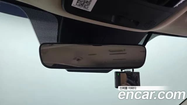 2023 Kia Carnival 4Generation 9-Seater Signature Sold VIN KNANE81BBPS396333 – exterior detail 2023 Kia Carnival 4Generation 9-Seater Signature Sold VIN KNANE81BBPS396333 – exterior detail