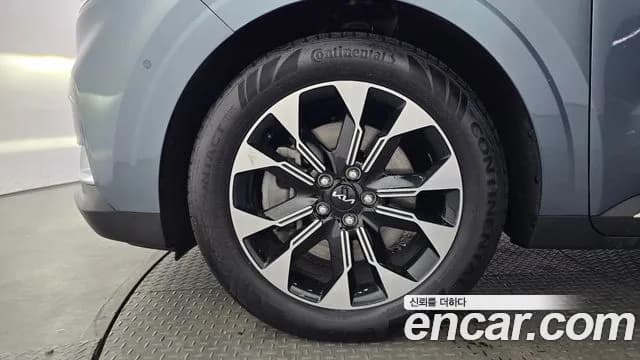 2023 Kia Carnival 4Generation 9-Seater Signature Sold VIN KNANE81BBPS396333 – undercarriage 2023 Kia Carnival 4Generation 9-Seater Signature Sold VIN KNANE81BBPS396333 – undercarriage