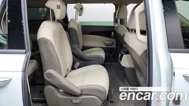 2024 Kia The New Carnival 4th Gen 9-Seater Signature Sold VIN KNANE81BBRS407342 – photo 28 2024 Kia The New Carnival 4th Gen 9-Seater Signature Sold VIN KNANE81BBRS407342 – photo 28