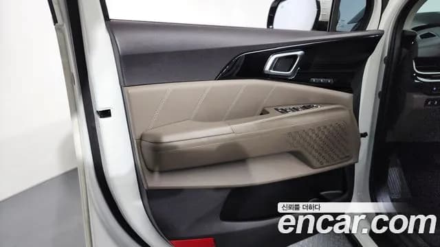 2024 Kia The New Carnival 4th Gen 9-Seater Signature Sold VIN KNANE81BBRS407724 – photo 14 2024 Kia The New Carnival 4th Gen 9-Seater Signature Sold VIN KNANE81BBRS407724 – photo 14