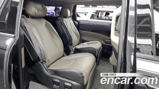 2024 Kia The New Carnival 4th Gen 7-Seater Signature Sold VIN KNANE81BBRS408545 – photo 16 2024 Kia The New Carnival 4th Gen 7-Seater Signature Sold VIN KNANE81BBRS408545 – photo 16