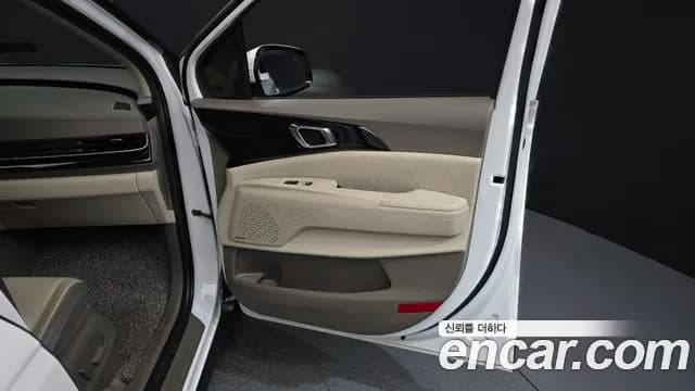 2024 Kia The New Carnival 4th Gen 9-Seater Signature Sold VIN KNANE81BBRS427278 – interior seats 2024 Kia The New Carnival 4th Gen 9-Seater Signature Sold VIN KNANE81BBRS427278 – interior seats