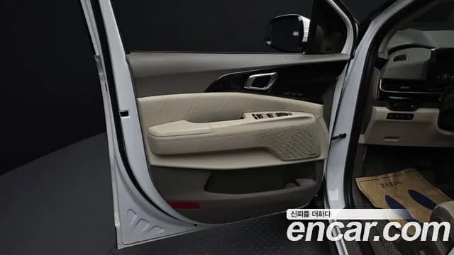 2024 Kia The New Carnival 4th Gen 9-Seater Signature Sold VIN KNANE81BBRS427278 – photo 30 2024 Kia The New Carnival 4th Gen 9-Seater Signature Sold VIN KNANE81BBRS427278 – photo 30