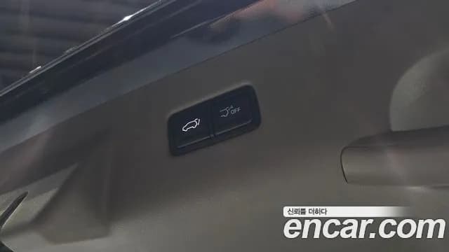 2024 Kia The New Carnival 4th Gen 9-Seater Signature Sold VIN KNANE81BBRS437053 – photo 17 2024 Kia The New Carnival 4th Gen 9-Seater Signature Sold VIN KNANE81BBRS437053 – photo 17
