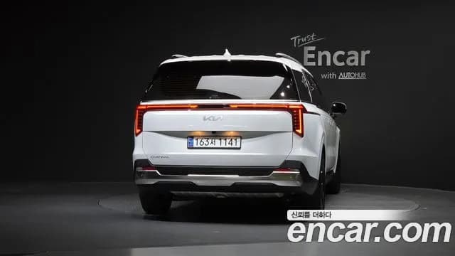 2024 Kia The New Carnival 4th Gen 7-Seater Signature Sold VIN KNANE81BBRS439573 – front exterior 2024 Kia The New Carnival 4th Gen 7-Seater Signature Sold VIN KNANE81BBRS439573 – front exterior