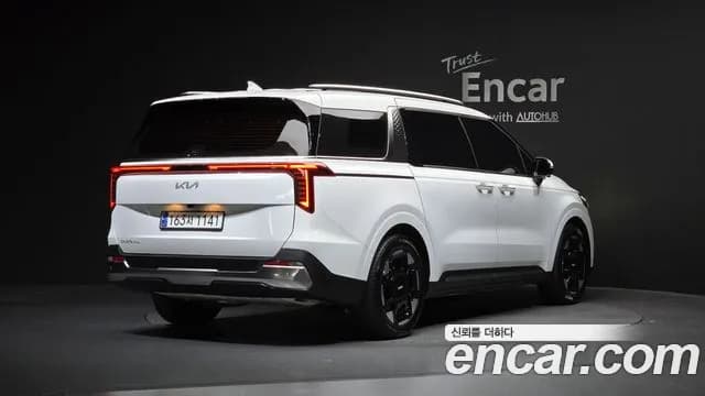 2024 Kia The New Carnival 4th Gen 7-Seater Signature Sold VIN KNANE81BBRS439573 – photo 11 2024 Kia The New Carnival 4th Gen 7-Seater Signature Sold VIN KNANE81BBRS439573 – photo 11