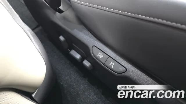 2024 Kia The New Carnival 4th Gen 7-Seater Signature Sold VIN KNANE81BBRS439573 – photo 12 2024 Kia The New Carnival 4th Gen 7-Seater Signature Sold VIN KNANE81BBRS439573 – photo 12
