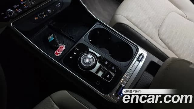 2024 Kia The New Carnival 4th Gen 7-Seater Signature Sold VIN KNANE81BBRS445723 – exterior detail 2024 Kia The New Carnival 4th Gen 7-Seater Signature Sold VIN KNANE81BBRS445723 – exterior detail