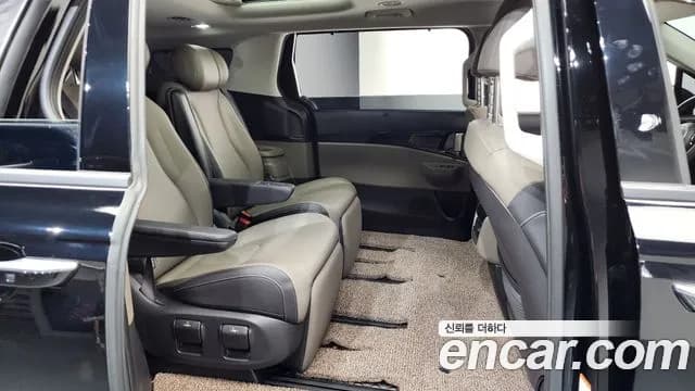 2025 Kia The New Carnival 4th Gen 7-Seater Gravity Sold VIN KNANE81BBSS452421 – photo 24 2025 Kia The New Carnival 4th Gen 7-Seater Gravity Sold VIN KNANE81BBSS452421 – photo 24