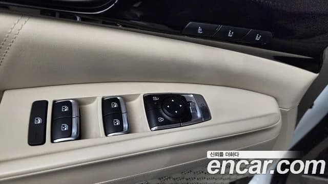 2025 Kia The New Carnival 4th Gen 9-Seater Signature Sold VIN KNANE81BBSS456644 – photo 23 2025 Kia The New Carnival 4th Gen 9-Seater Signature Sold VIN KNANE81BBSS456644 – photo 23