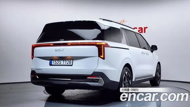 2025 Kia The New Carnival 4th Gen 9-Seater Signature Sold VIN KNANE81BBSS470616 – exterior detail 2025 Kia The New Carnival 4th Gen 9-Seater Signature Sold VIN KNANE81BBSS470616 – exterior detail
