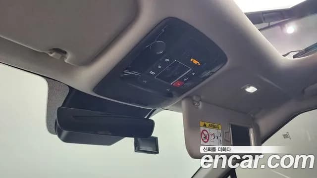 2025 Kia The New Carnival 4th Gen 9-Seater Signature Sold VIN KNANE81BBSS470616 – photo 37 2025 Kia The New Carnival 4th Gen 9-Seater Signature Sold VIN KNANE81BBSS470616 – photo 37