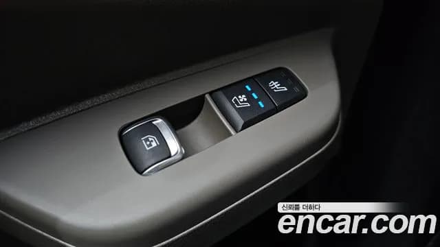 2025 Kia The New Carnival 4th Gen 9-Seater Signature Sold VIN KNANE81BBSS470616 – photo 40 2025 Kia The New Carnival 4th Gen 9-Seater Signature Sold VIN KNANE81BBSS470616 – photo 40