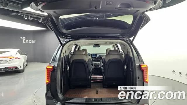 2025 Kia The New Carnival 4th Gen 9-Seater Signature Sold VIN KNANE81BBSS478396 – undercarriage 2025 Kia The New Carnival 4th Gen 9-Seater Signature Sold VIN KNANE81BBSS478396 – undercarriage