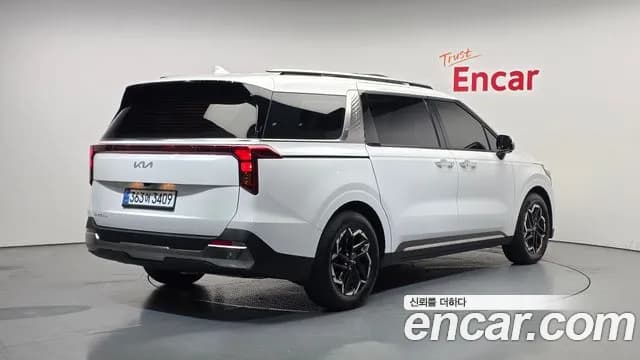 2025 Kia The New Carnival 4th Gen 9-Seater Signature Sold VIN KNANE81BBSS480552 – interior seats 2025 Kia The New Carnival 4th Gen 9-Seater Signature Sold VIN KNANE81BBSS480552 – interior seats