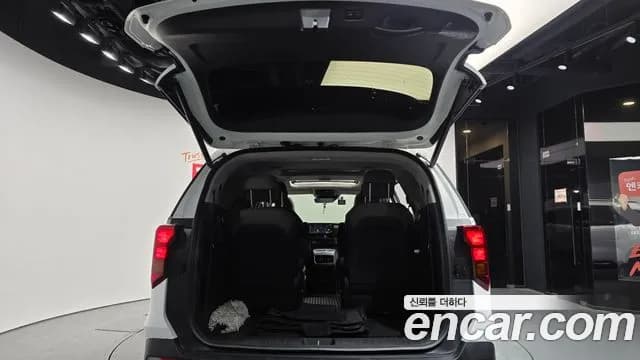 2025 Kia The New Carnival 4th Gen 9-Seater Signature Sold VIN KNANE81BBSS480552 – photo 18 2025 Kia The New Carnival 4th Gen 9-Seater Signature Sold VIN KNANE81BBSS480552 – photo 18