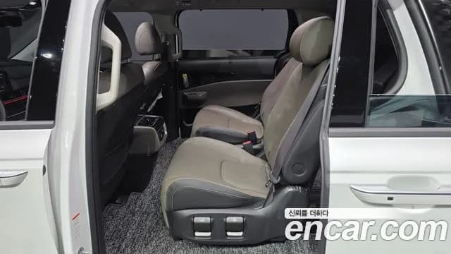 2025 Kia The New Carnival 4th Gen 7-Seater Signature Sold VIN KNANE81BBSS482591 – photo 18 2025 Kia The New Carnival 4th Gen 7-Seater Signature Sold VIN KNANE81BBSS482591 – photo 18