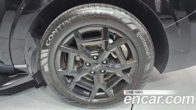 2025 Kia The New Carnival 4th Gen 9-Seater Gravity Sold VIN KNANE81BBSS483486 – photo 30 2025 Kia The New Carnival 4th Gen 9-Seater Gravity Sold VIN KNANE81BBSS483486 – photo 30