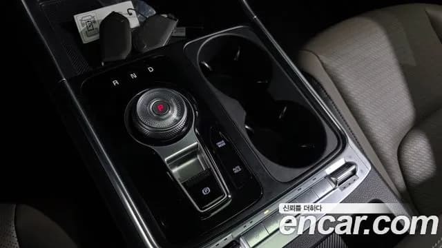 2025 Kia The New Carnival 4th Gen 9-Seater Gravity Sold VIN KNANE81BBSS501958 – photo 24 2025 Kia The New Carnival 4th Gen 9-Seater Gravity Sold VIN KNANE81BBSS501958 – photo 24