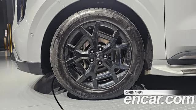 2025 Kia The New Carnival 4th Gen 9-Seater Gravity Sold VIN KNANE81BBSS517880 – photo 12 2025 Kia The New Carnival 4th Gen 9-Seater Gravity Sold VIN KNANE81BBSS517880 – photo 12