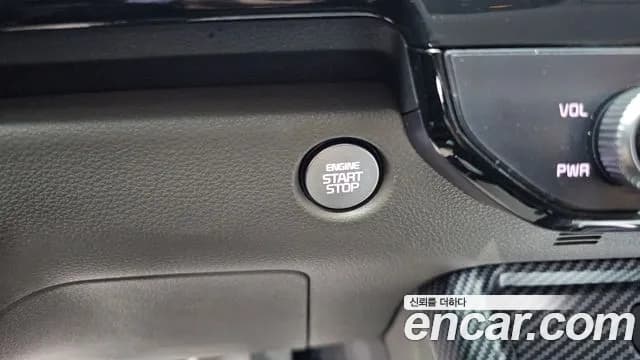 2025 Kia The New Carnival 4th Gen 9-Seater Gravity Sold VIN KNANE81BBSS550548 – photo 18 2025 Kia The New Carnival 4th Gen 9-Seater Gravity Sold VIN KNANE81BBSS550548 – photo 18