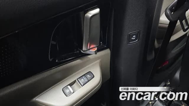 2025 Kia The New Carnival 4th Gen 7-Seater Gravity Sold VIN KNANE81BBSS569471 – photo 27 2025 Kia The New Carnival 4th Gen 7-Seater Gravity Sold VIN KNANE81BBSS569471 – photo 27
