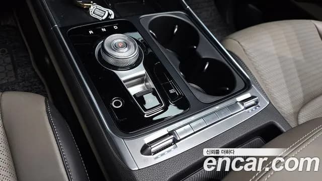 2025 Kia The New Carnival 4th Gen 7-Seater Gravity Sold VIN KNANE81BBSS572675 – front exterior 2025 Kia The New Carnival 4th Gen 7-Seater Gravity Sold VIN KNANE81BBSS572675 – front exterior