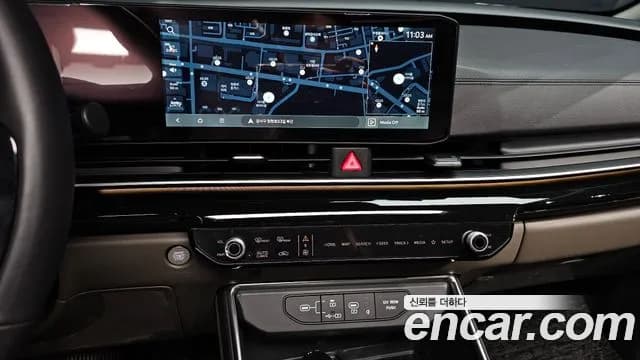 2025 Kia The New Carnival 4th Gen 7-Seater Gravity Sold VIN KNANE81BBSS572675 – dashboard 2025 Kia The New Carnival 4th Gen 7-Seater Gravity Sold VIN KNANE81BBSS572675 – dashboard