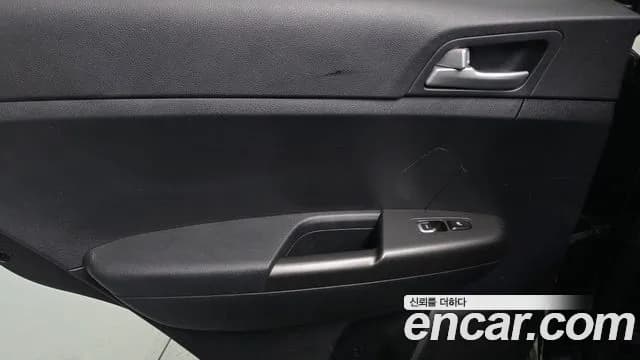 2019 Kia Sportage The Bold Diesel 1.6 2WD Sold VIN KNAP6812GKK624774 – trunk area 2019 Kia Sportage The Bold Diesel 1.6 2WD Sold VIN KNAP6812GKK624774 – trunk area
