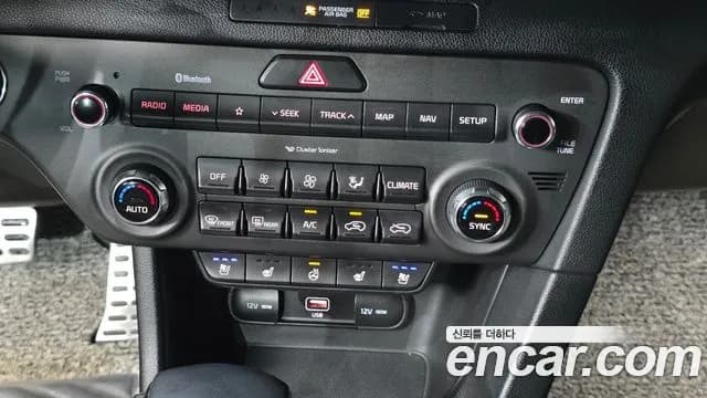 2022 Kia Sportage The Bold Diesel 1.6 2WD Sold VIN KNAP6812GNK967230 – dashboard 2022 Kia Sportage The Bold Diesel 1.6 2WD Sold VIN KNAP6812GNK967230 – dashboard