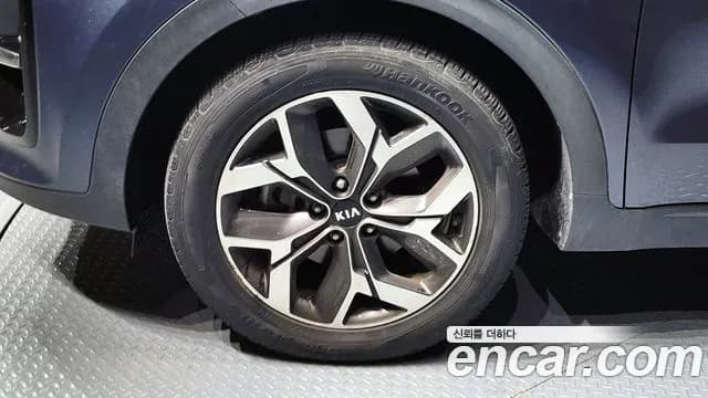 2020 Kia Sportage The Bold Diesel 1.6 4WD Sold VIN KNAP6812HLK761379 – interior seats 2020 Kia Sportage The Bold Diesel 1.6 4WD Sold VIN KNAP6812HLK761379 – interior seats